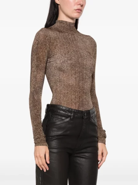 Top Maison Margiela cu imagine cu model herringbone maro