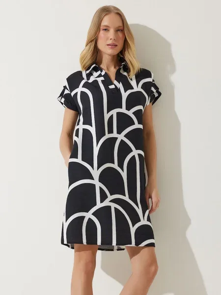 Happiness İstanbul Rochie negru / murdar alb