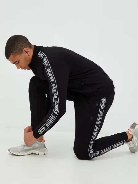 Guess bluza z aplikacją czarny