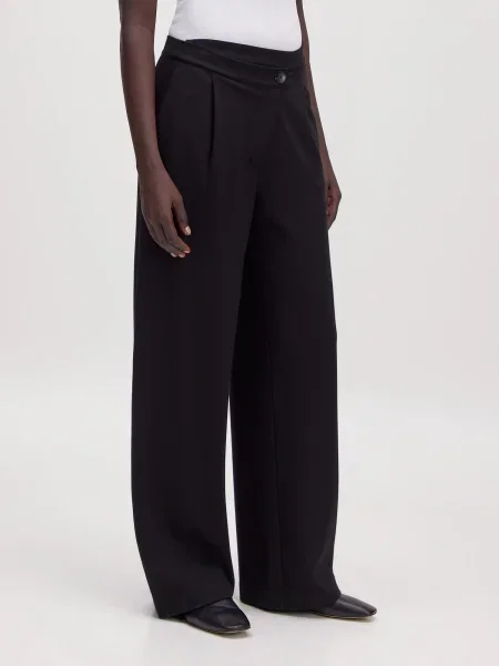 EDITED Plisované nohavice Callista Trousers' čierna