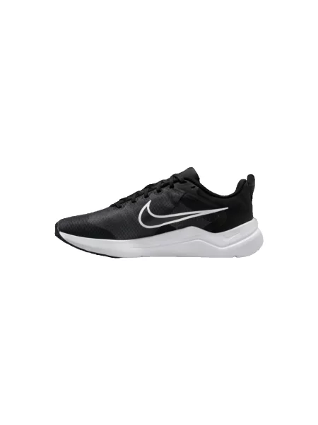 Félcipő Nike fekete