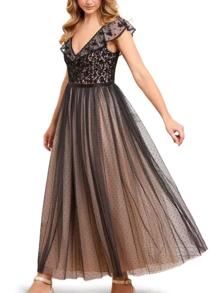 Rochie Needle & Thread cu volane din dantelă de costum negru