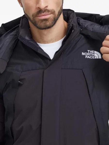 Geacă The North Face cu glugă negru