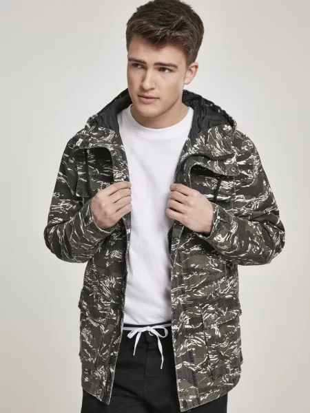 Яке Urban Classics с тигров принт сиво