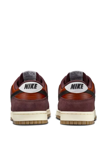 Semišové retro tričko Nike s potiskem růžové