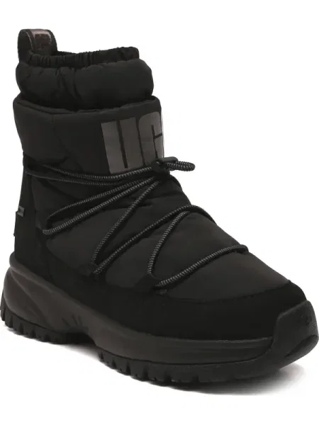 UGG Szigetelt hótaposó YOSE PUFFER MID gyapjú hozzáadásával fekete
