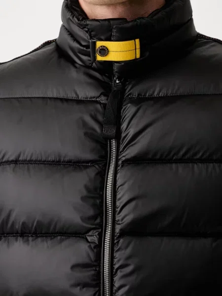 Пуховый жилет Parajumpers