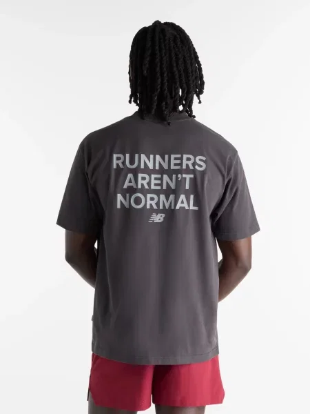 Футболка New Balance чорний