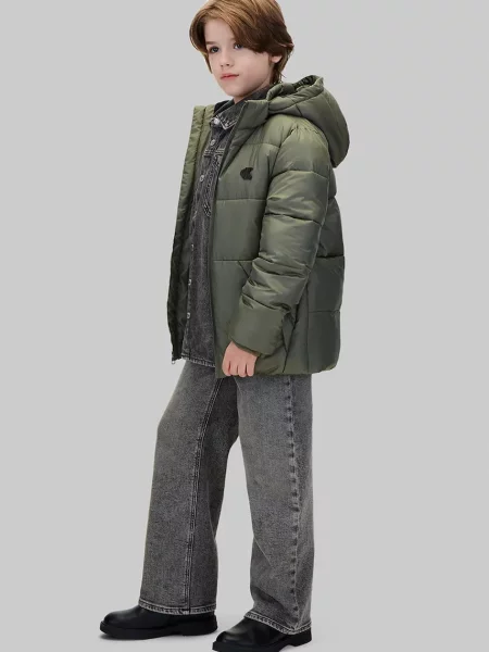 Calvin Klein Jeans капитонирано яке за деца зелено