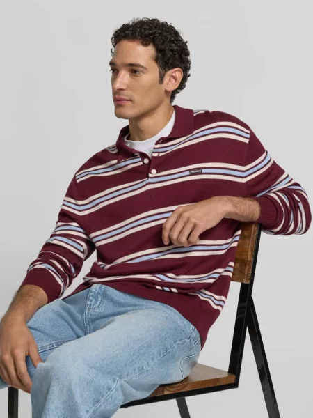 Koszulka polo o kroju regular fit z brustaszą Review