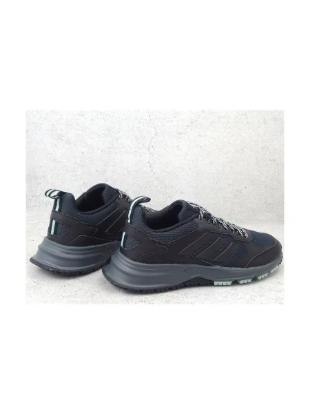 Félcipo Adidas fekete