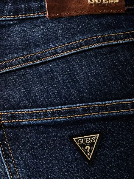 Джинсы скинни Guess