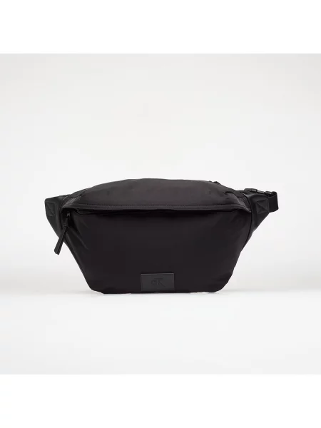 Calvin Klein Jeans Ledvinka Metro Oversized Waistbag černá