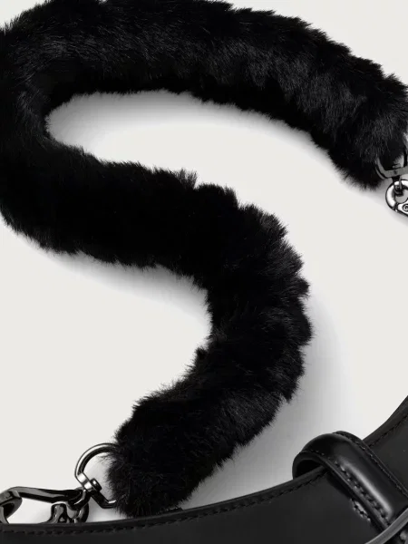 Кожаная сумка Karl Lagerfeld с лого