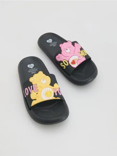 Босоножки Reserved с ремешками черные