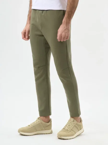 Костюмний спортивний костюм Boss зелений