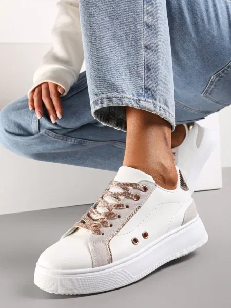 Sneakers Albi-Aurii cu Inserții Metalice pe Talpă Groasă Amoone alb