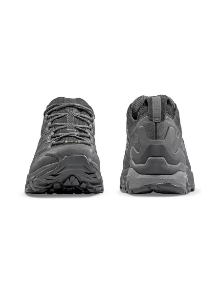 Pantofi La Sportiva de drumeție negru