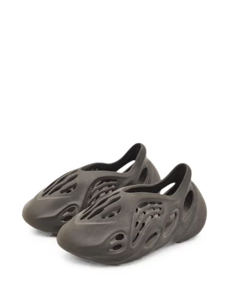 Sneakerși Adidas Yeezy gri
