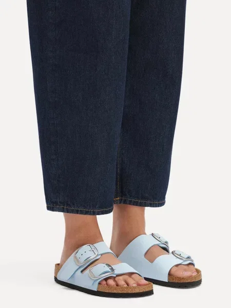 Кожаные шлепанцы Birkenstock с пряжкой