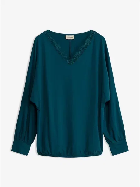 Tunika T-shirtowa z nietoperzowymi rękawami z niebieska