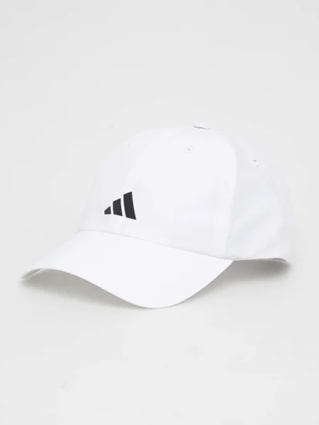 Шапка с козирка adidas Performance бяло с принт