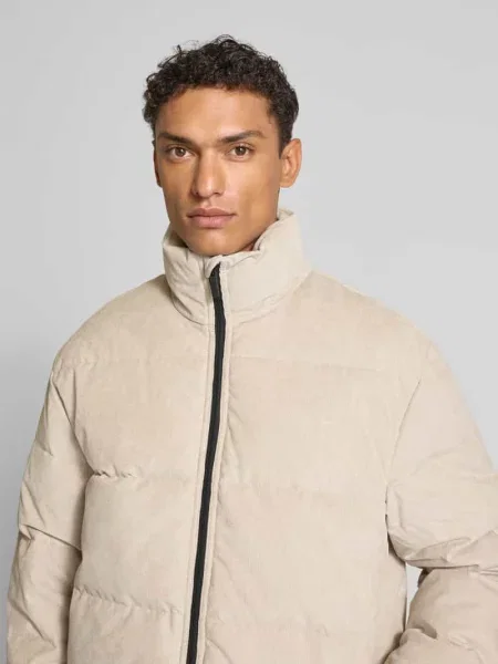 Kurtka puchowa z sztruksu o kroju regular fit Tom Tailor Denim beżowa