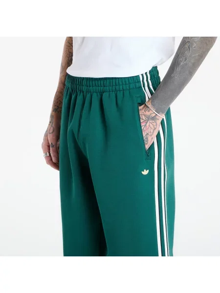 Классические брюки Adidas Originals зеленые