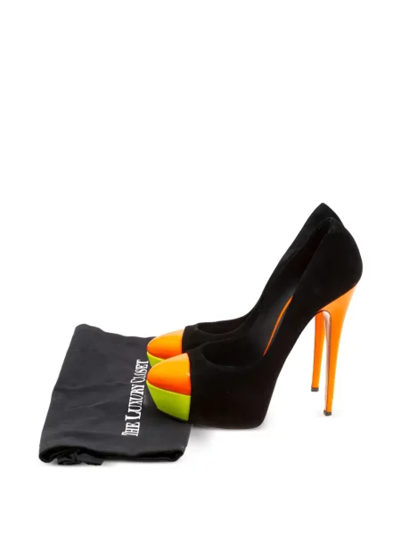 Pantofi cu toc Casadei negru