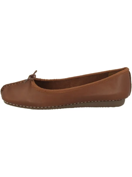 Balerinke Clarks rjava
