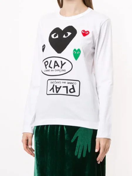 Długa koszulka Comme Des Garcons Play z nadrukiem biała