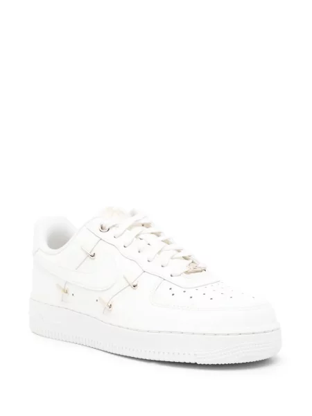 Sportbačiai Nike Air Force 1 balta