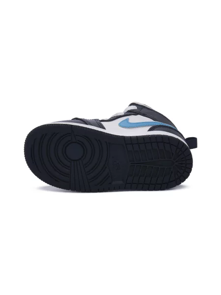 Členkové topánky Nike biela