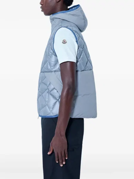 Vestă Moncler cu glugă gri