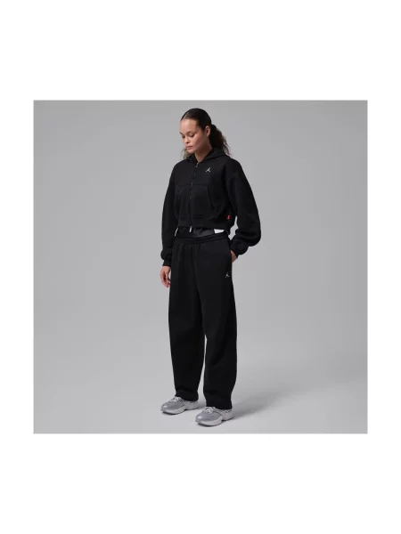Ruha Nike fekete