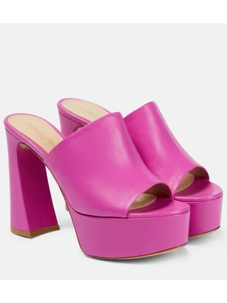 Papuci tip mules Gianvito Rossi din piele cu platformă roz