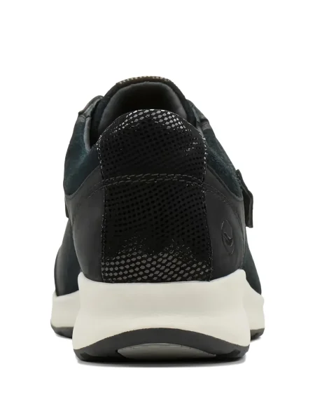 Sneakerși Clarks Originals negru