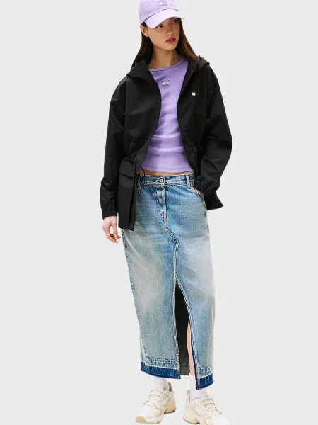 Миди джинсовая куртка Tommy Jeans с капюшоном черная