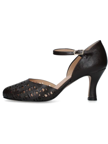 Pantofi Anita maro