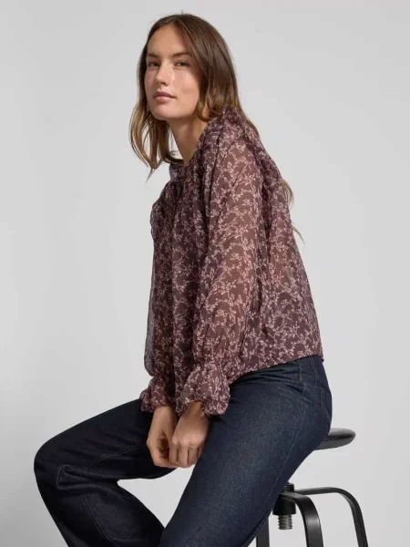 Bluzka o kroju regular fit z wykładanym kołnierzem model ‘PETRA’ Vero Moda