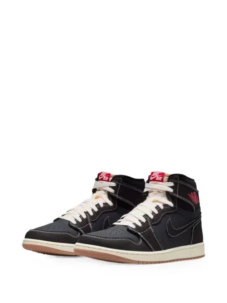 Sneakerși Nike Air Jordan retro alergare alb