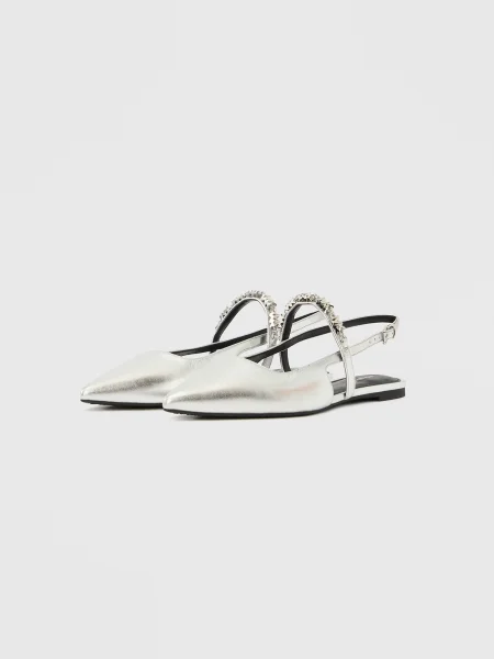 MICHAEL Michael Kors Baleríny s ramienkom DINA FLEX' strieborná