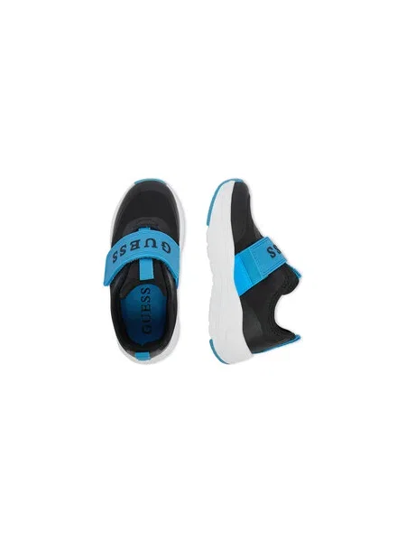 Sneakersy Guess čierna