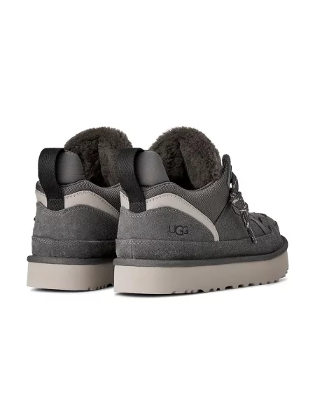 Замшевые кроссовки Ugg