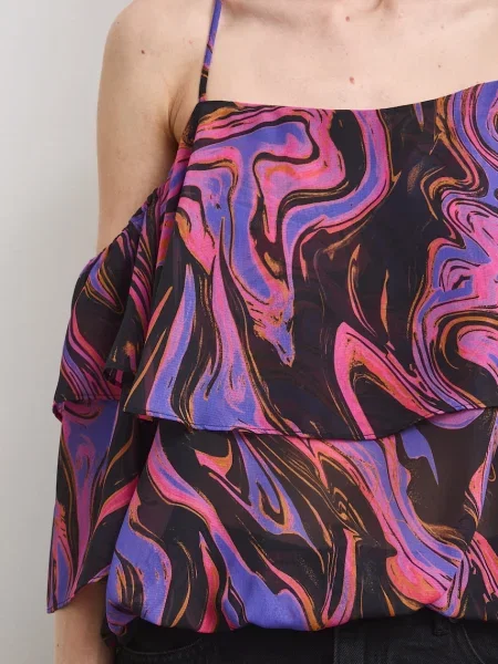 Блузка Medicine