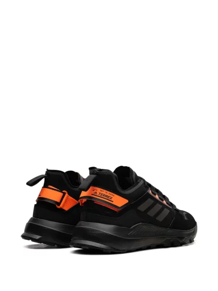 Pruhované trekkingové lněné tenisky Adidas UltraBoost šedé