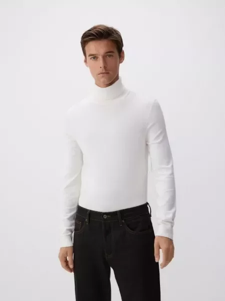 Водолазка Reserved