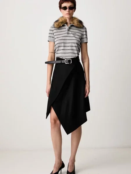 Tricou polo Vetements
