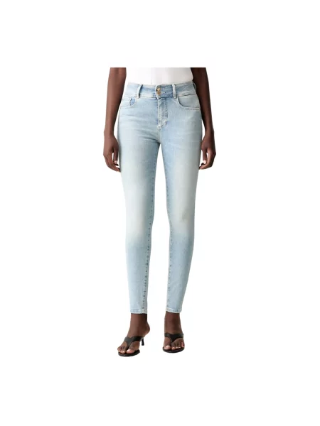 Skinny jeansy skinny Guess niebieskie