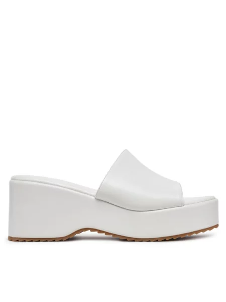 Шлепанцы Deezee белые